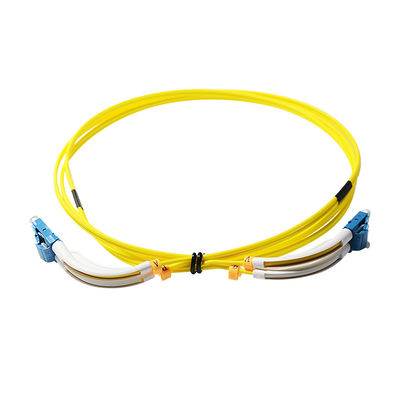 90度の屈曲の斜めのブーツが付いている2.0mm 3.0mm SC LC繊維パッチ ケーブル