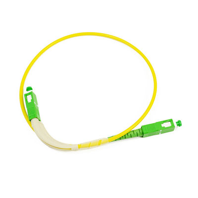 90度の屈曲の斜めのブーツが付いている2.0mm 3.0mm SC LC繊維パッチ ケーブル