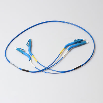 90度の屈曲の斜めのブーツが付いている2.0mm 3.0mm SC LC繊維パッチ ケーブル