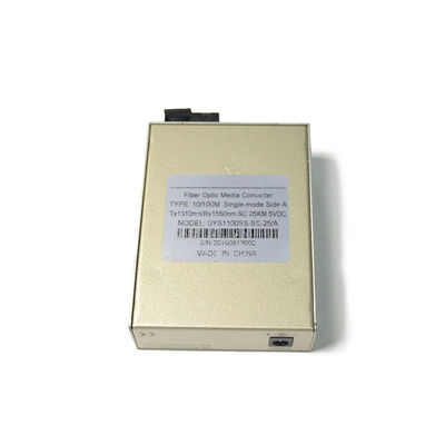 速いギガビットの繊維光学媒体のコンバーターSFP LC SC 100M 1000M