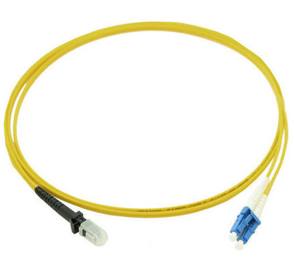E2000 LC/SC/FC/ST/MU/MTRJ/MPO/DIN/SMA/D4/SFF 用のファイバーパッチコード
