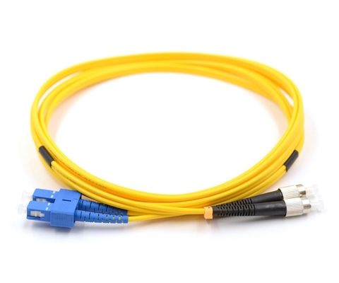 E2000 LC/SC/FC/ST/MU/MTRJ/MPO/DIN/SMA/D4/SFF 用のファイバーパッチコード